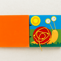 Busy Bear - My First Busy Book - Wondertivity